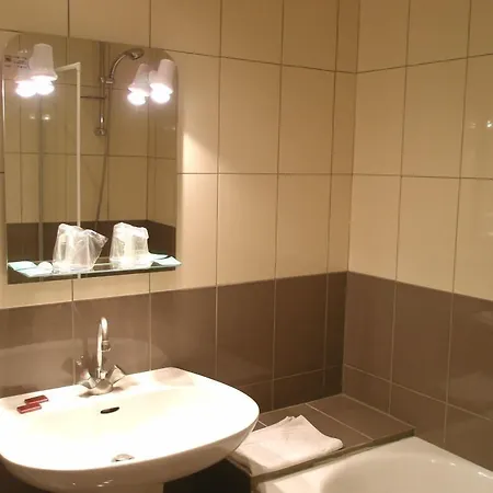 Hotel Portalet 2*